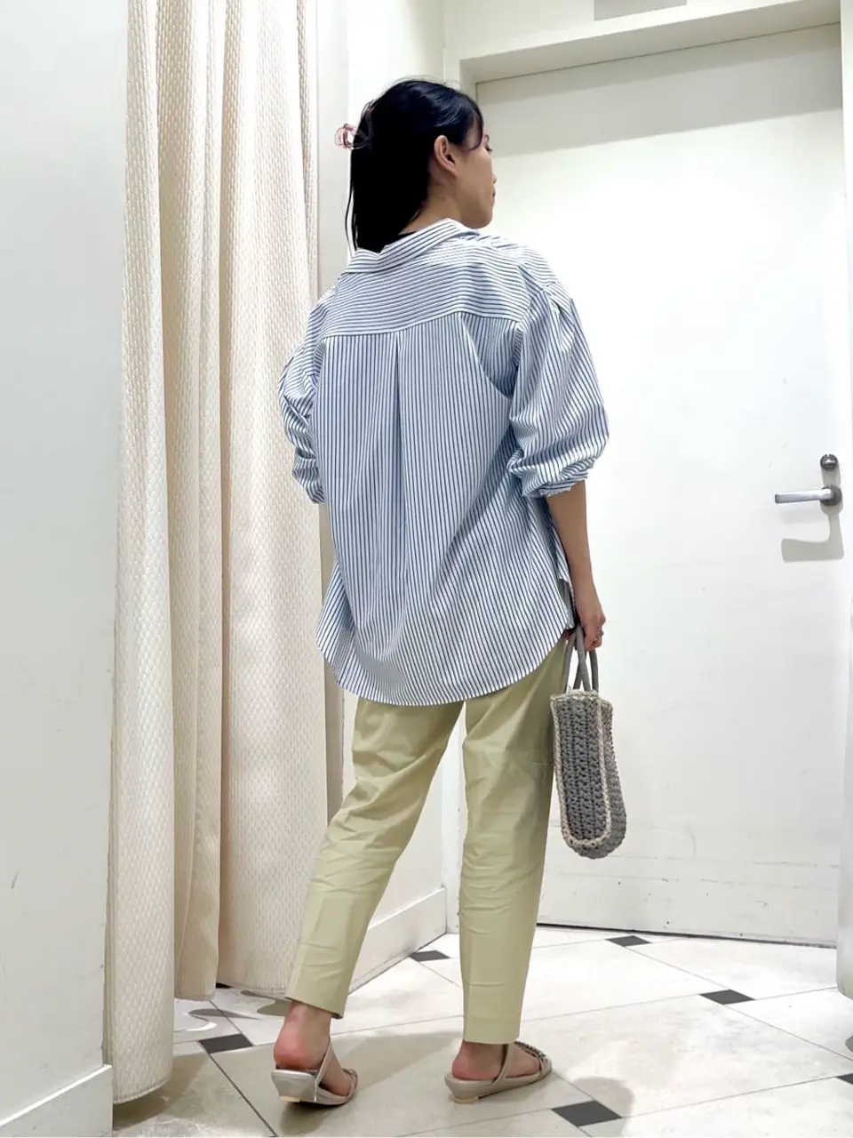 ANY SIS スタッフ コーディネート画像