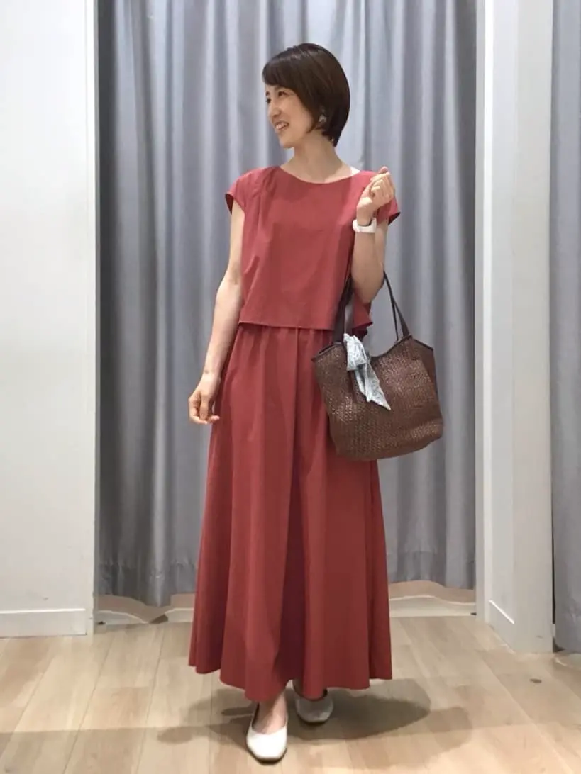 ANY SIS 田中 コーディネート画像