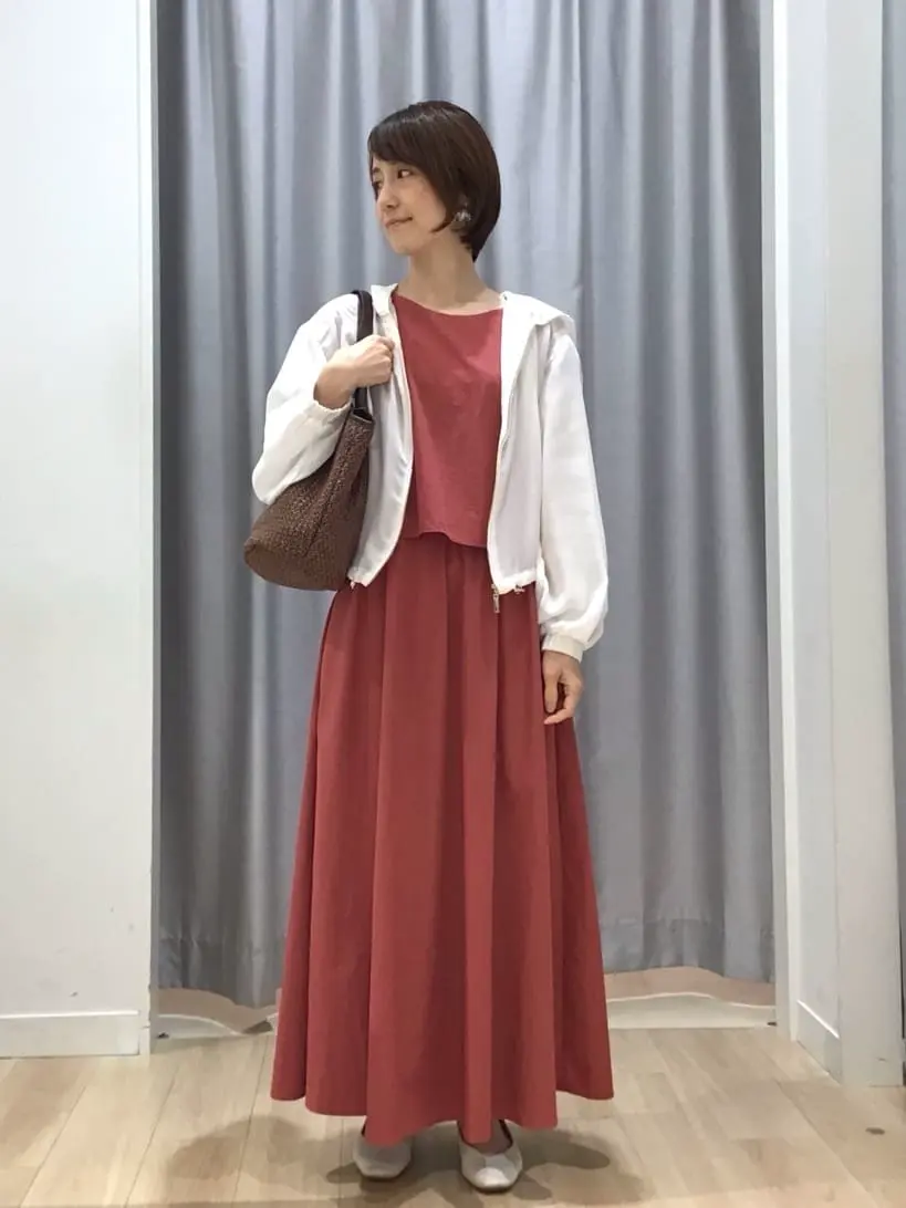 ANY SIS 田中 コーディネート画像