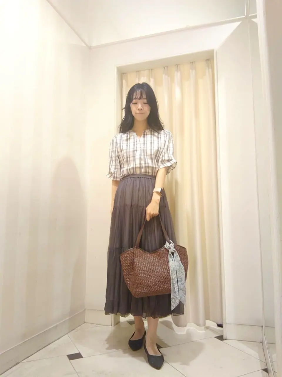 ANY SIS スタッフ コーディネート画像