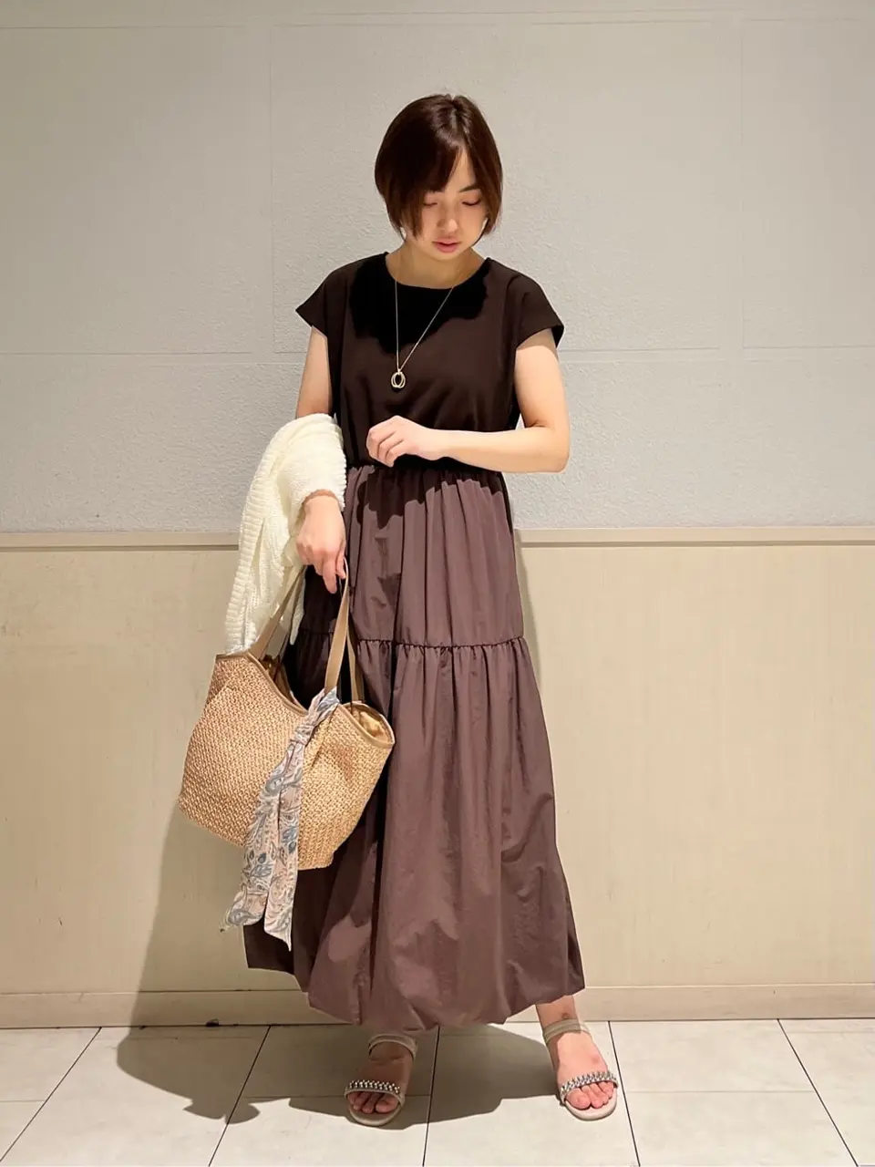 ANY SIS 村上 コーディネート画像