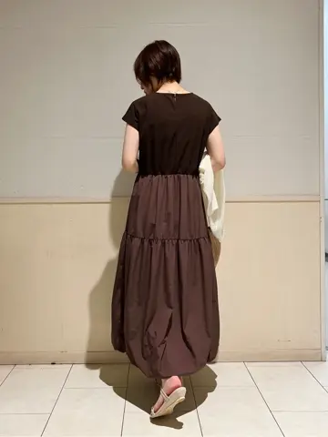 ANY SIS 村上 コーディネート画像