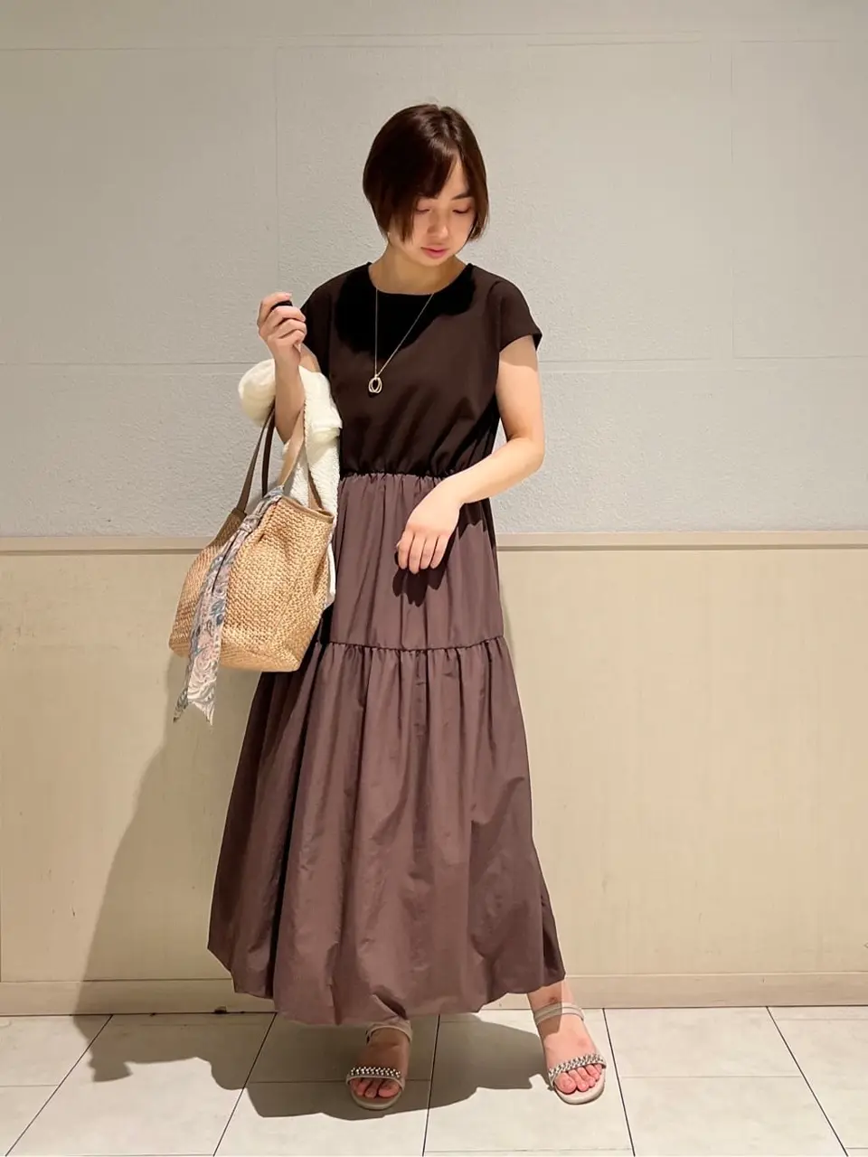 ANY SIS 村上 コーディネート画像