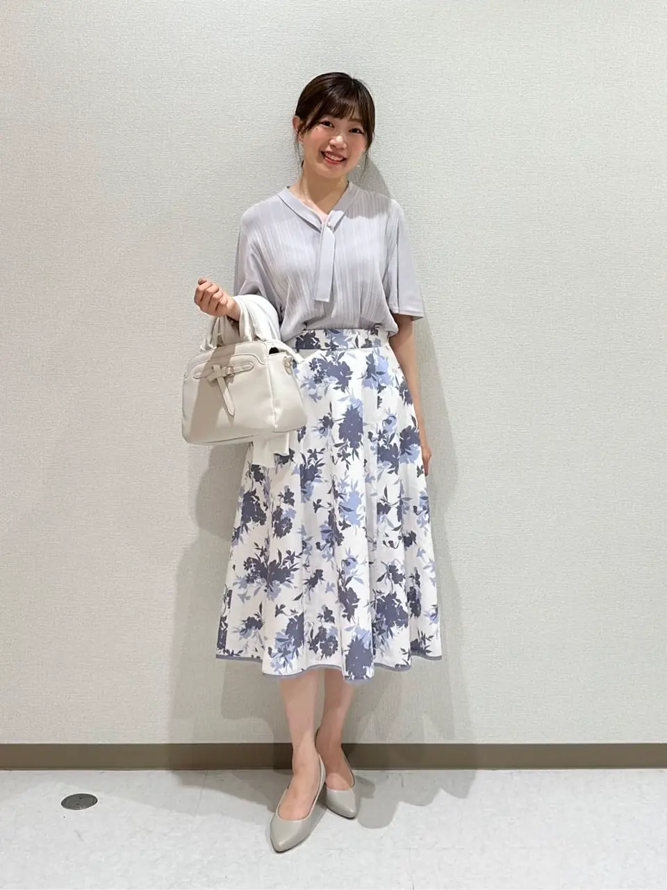 ANY SIS みぃ コーディネート画像