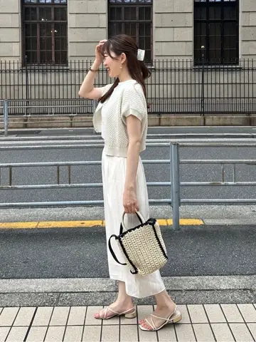 ANY SIS みぃ コーディネート画像