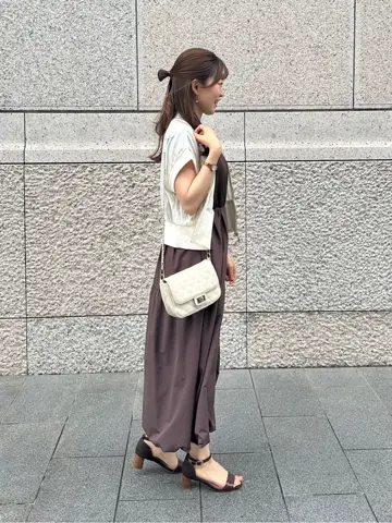 ANY SIS みぃ コーディネート画像