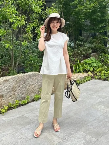 ANY SIS みぃ コーディネート画像