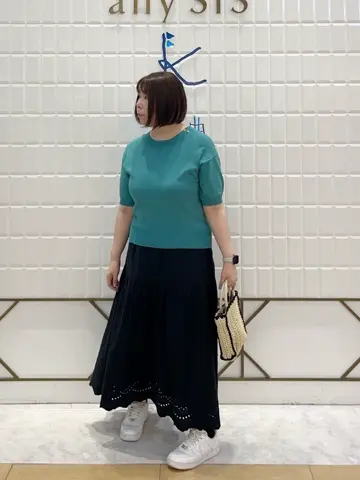 ANY SIS 西田 コーディネート画像