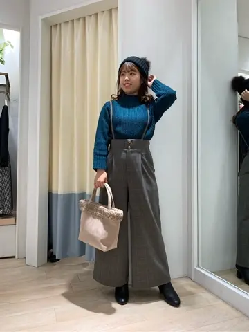 ANY SIS スタッフ コーディネート画像