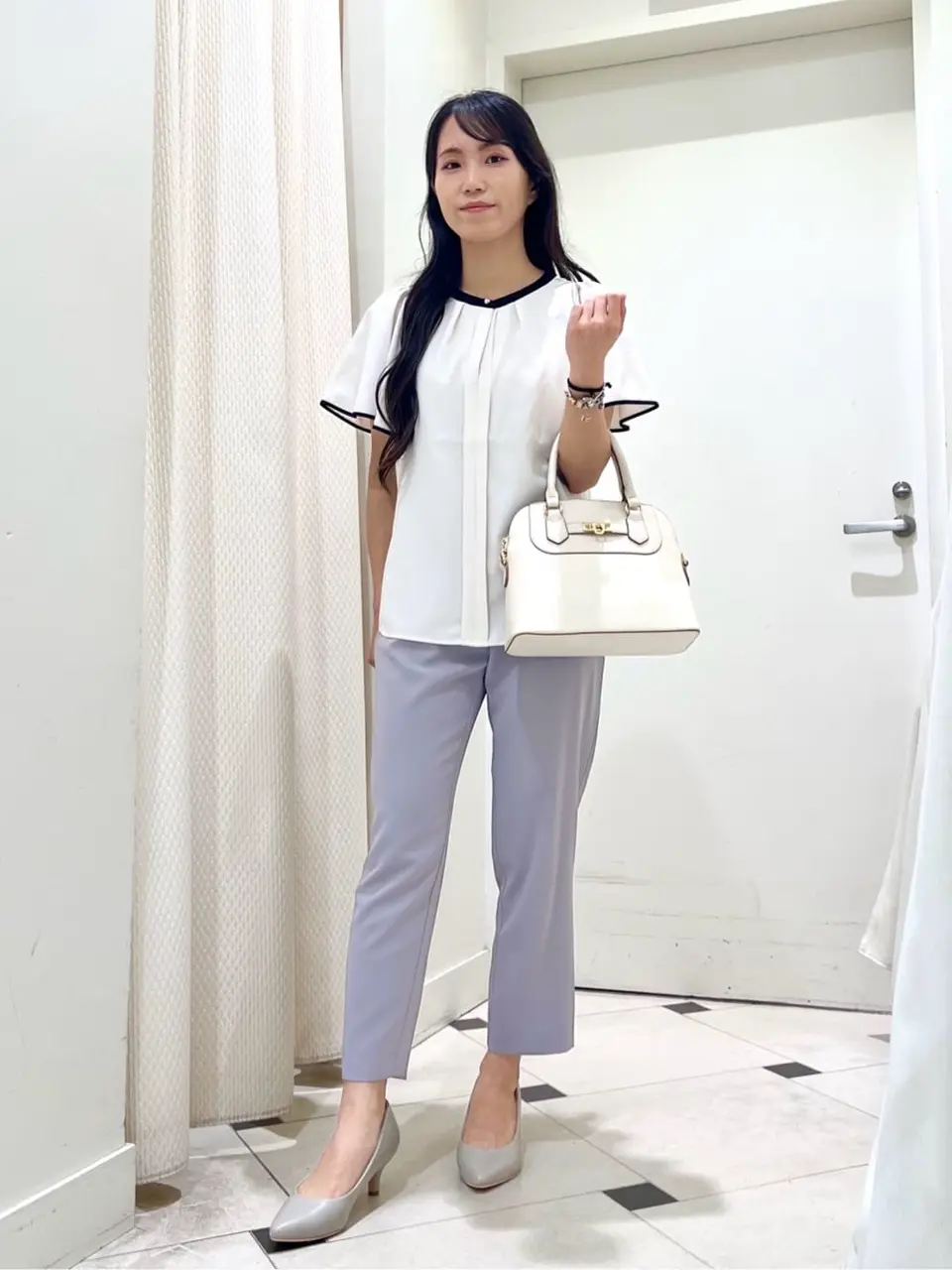 ANY SIS スタッフ コーディネート画像