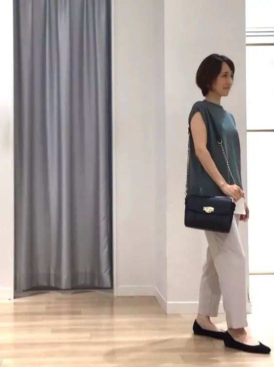 ANY SIS 田中 コーディネート画像