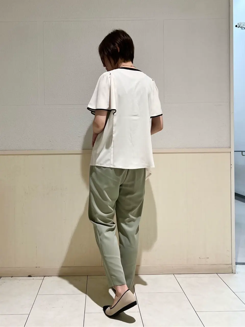 ANY SIS 村上 コーディネート画像