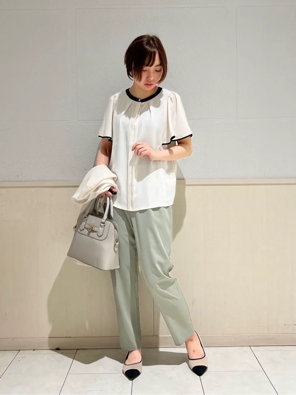 ANY SIS 村上 コーディネート画像