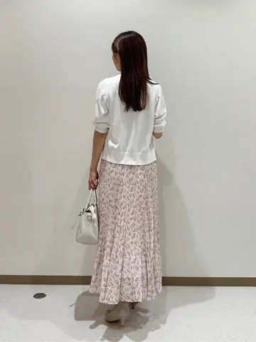 ANY SIS みぃ コーディネート画像