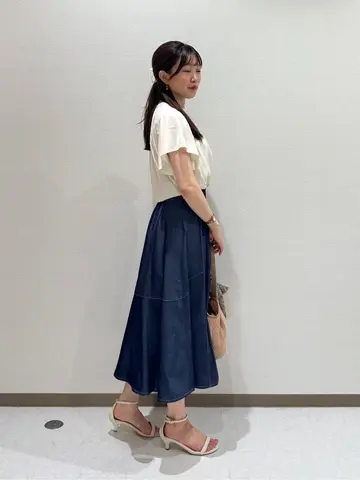 ANY SIS みぃ コーディネート画像