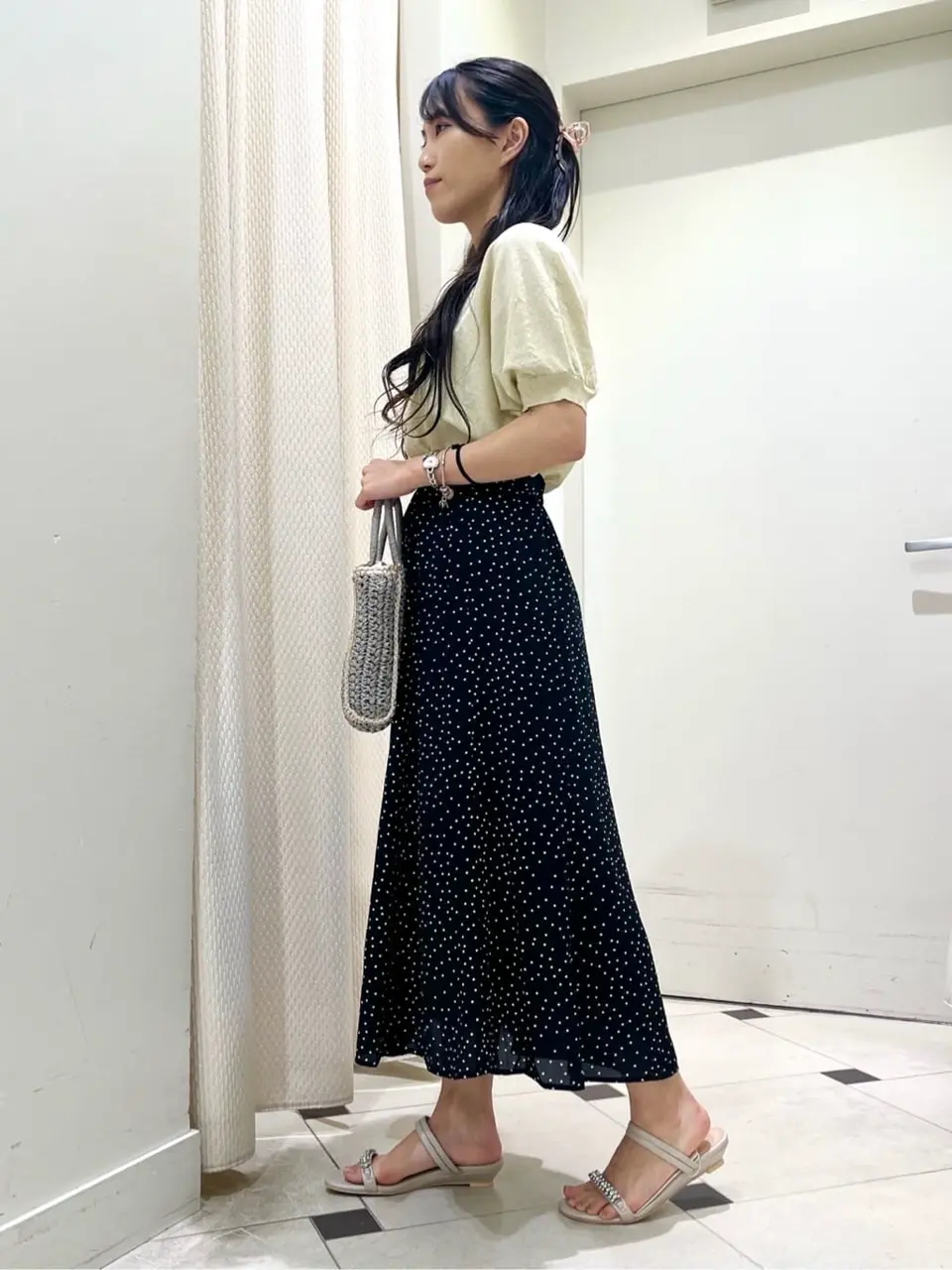 ANY SIS スタッフ コーディネート画像