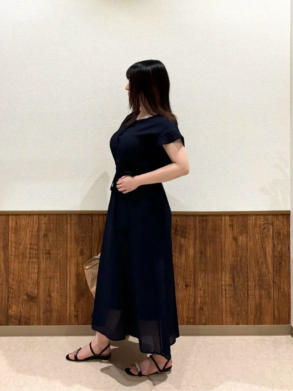 ANY SIS スタッフ コーディネート画像