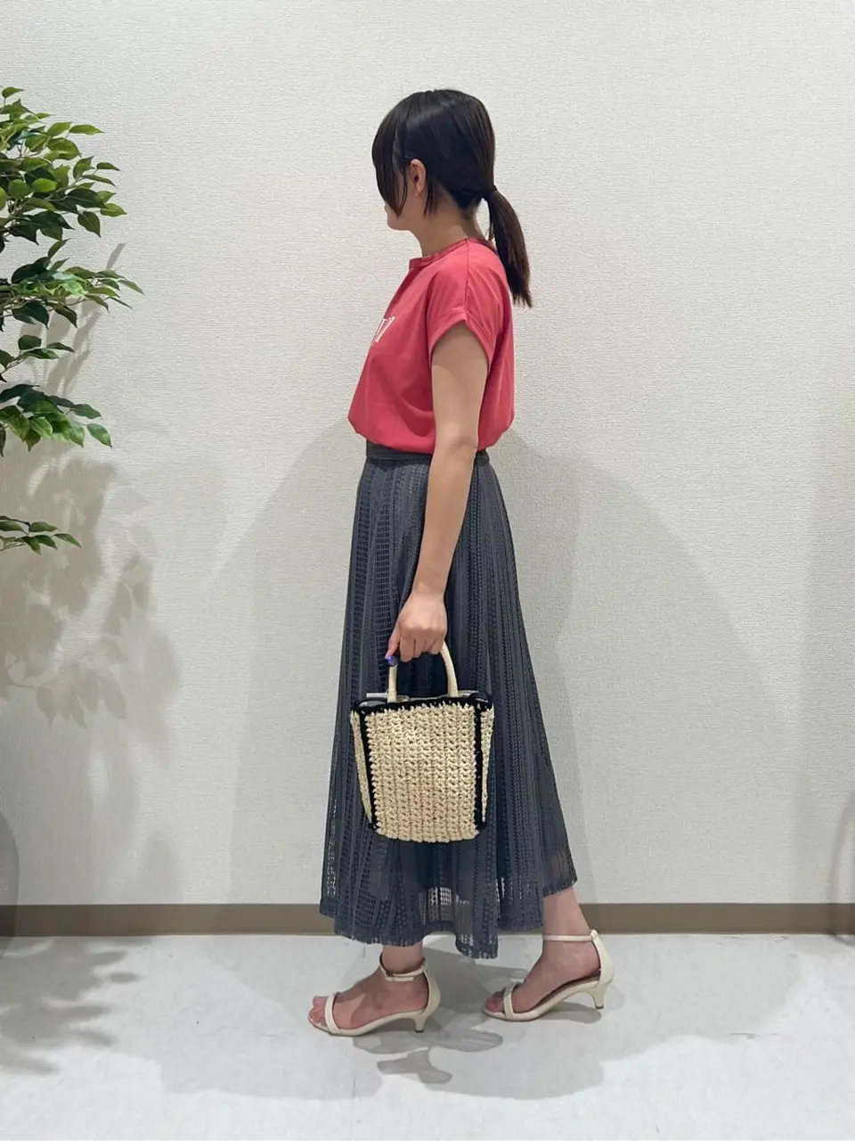 ANY SIS 浅倉 コーディネート画像