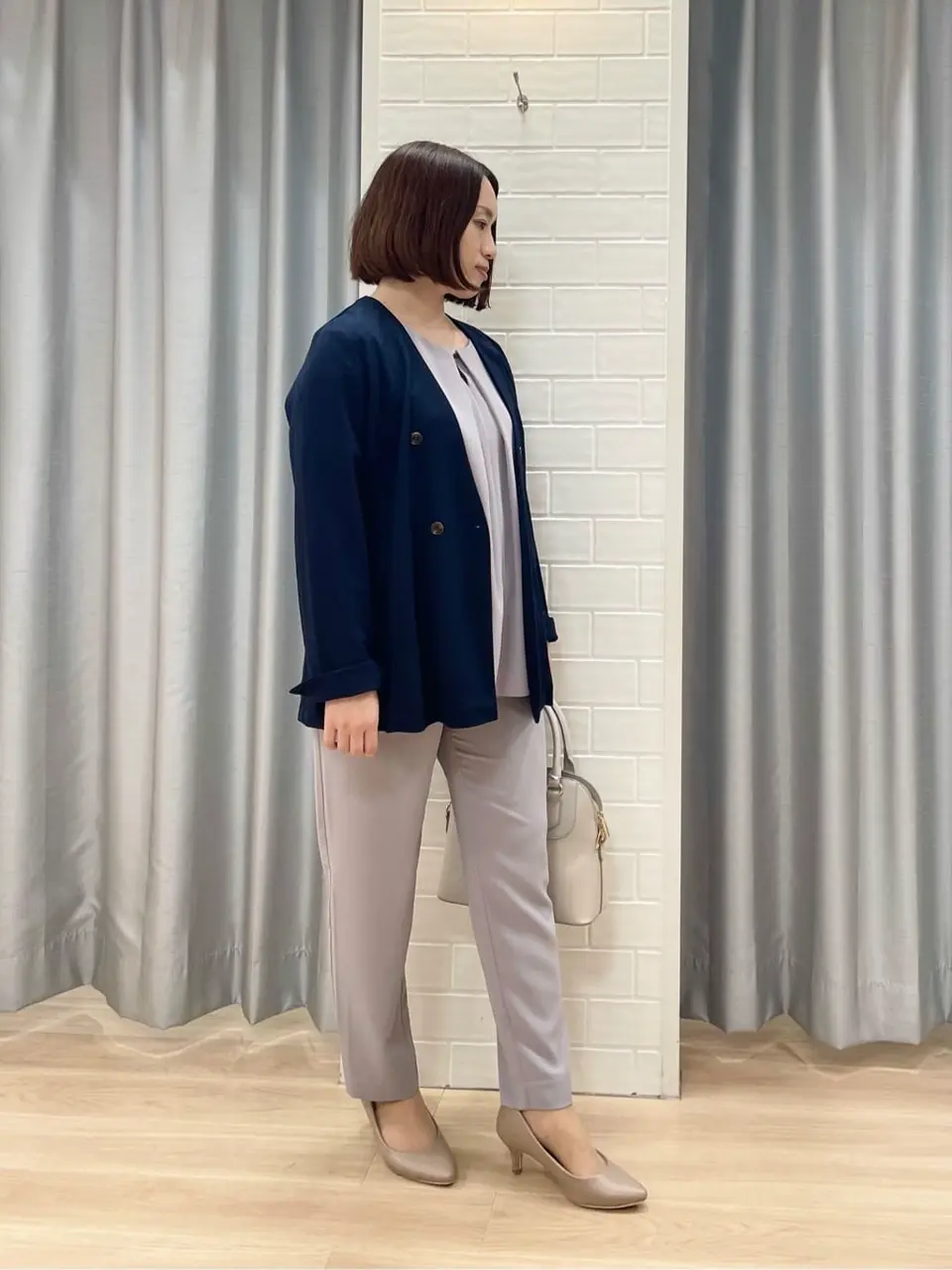 ANY SIS 丸岡 コーディネート画像