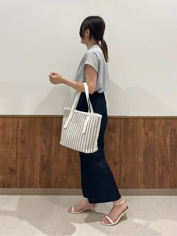 ANY SIS 浅倉 コーディネート画像