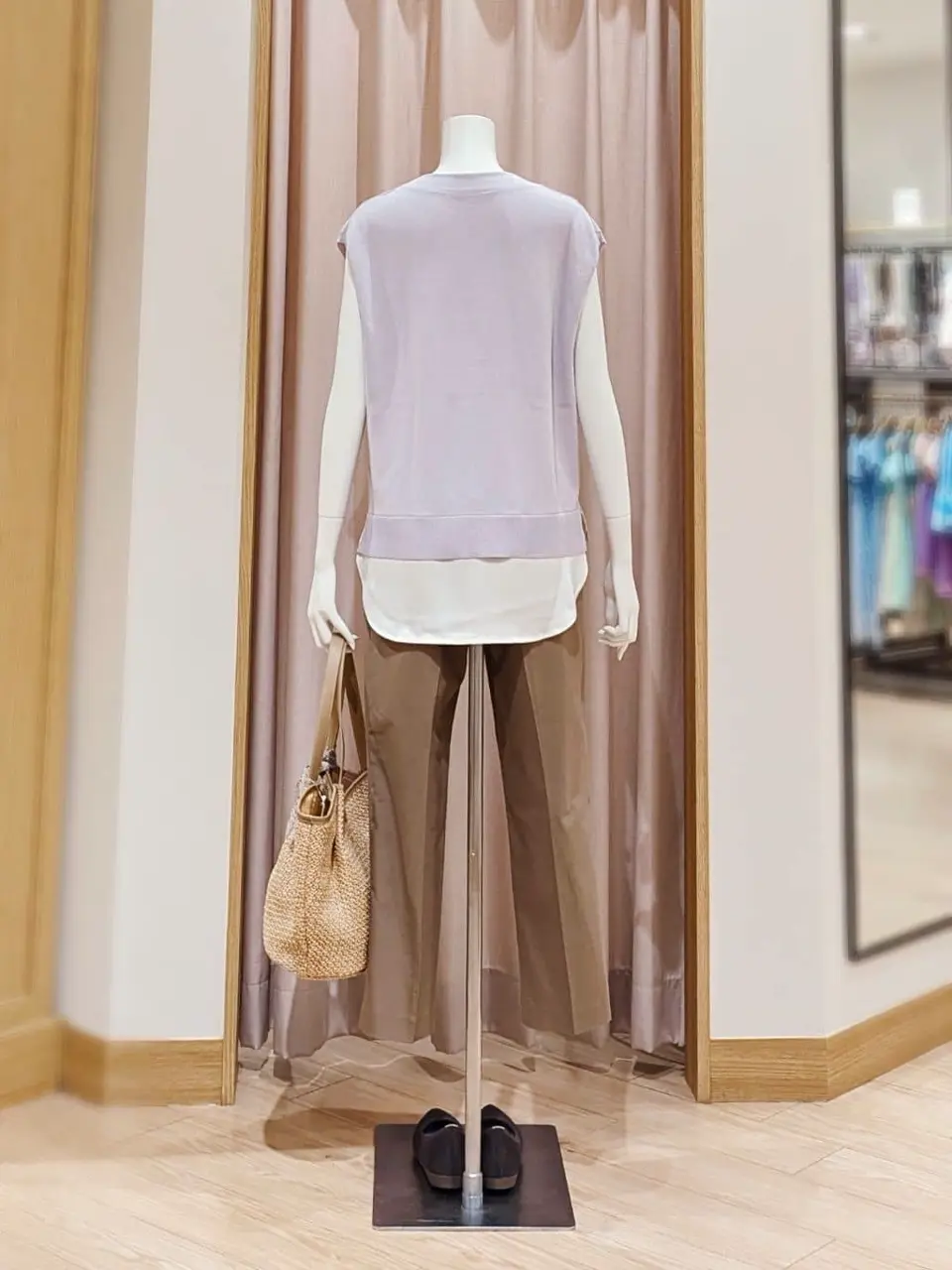 ANY SIS 岩田 コーディネート画像