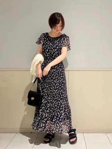 ANY SIS 村上 コーディネート画像