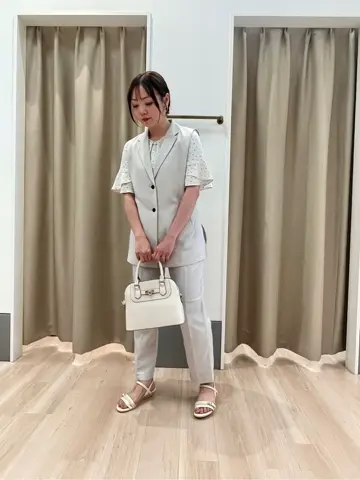 ANY SIS 笠羽 コーディネート画像