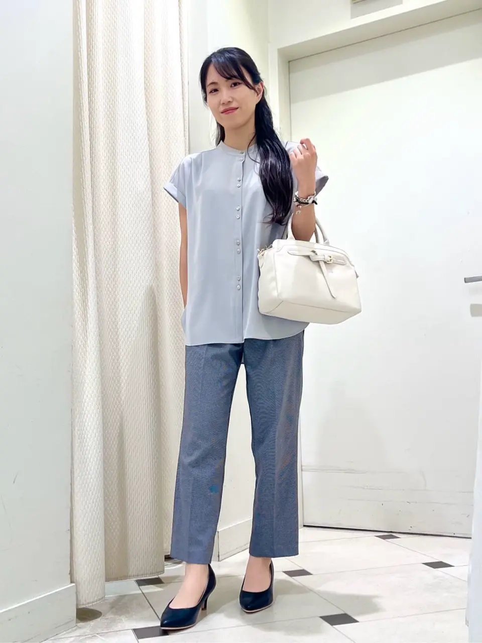 ANY SIS スタッフ コーディネート画像