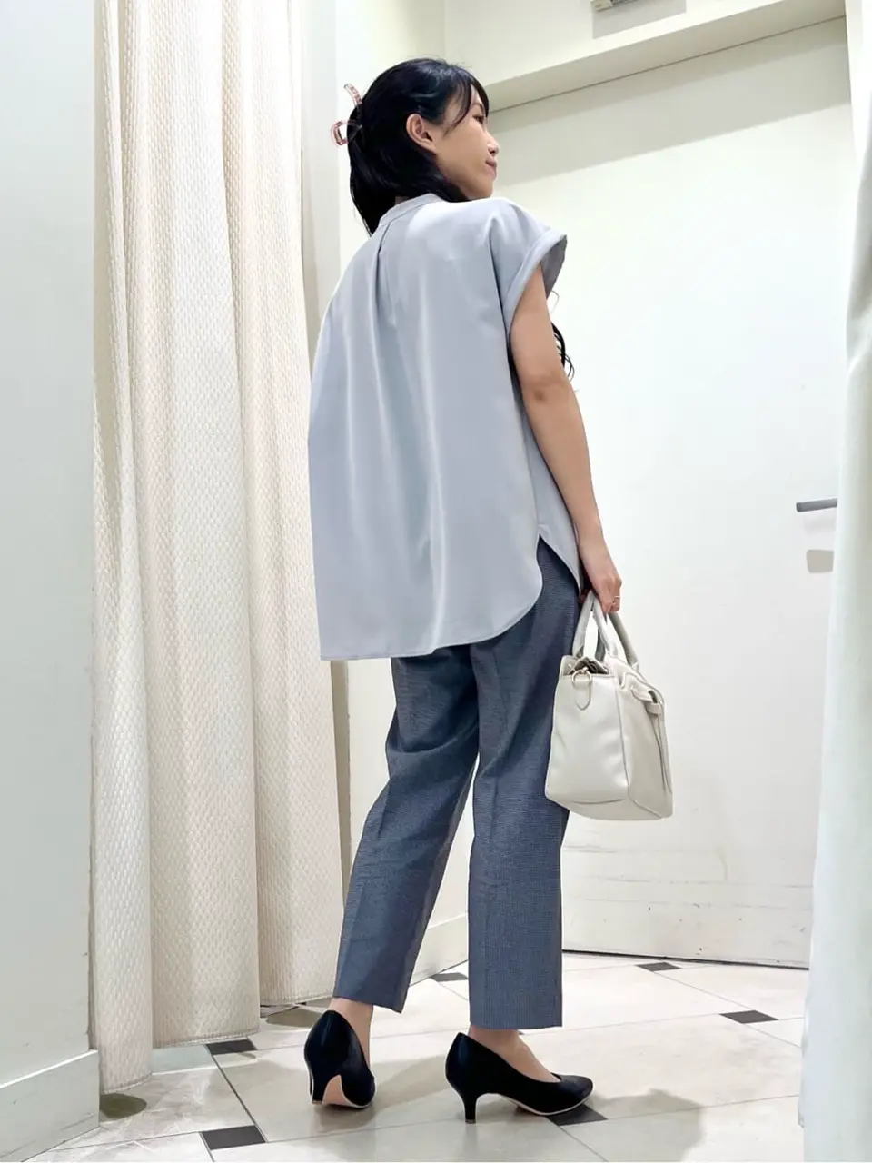 ANY SIS スタッフ コーディネート画像