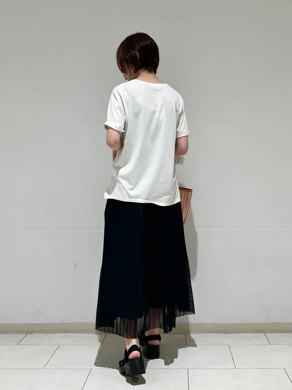 ANY SIS 村上 コーディネート画像