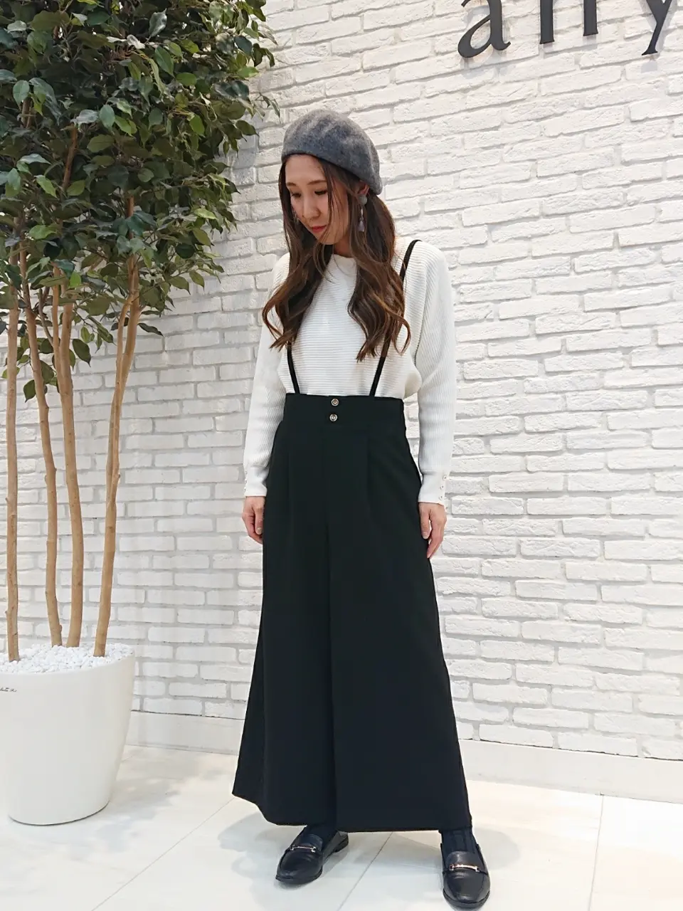 ANY SIS 東海林 コーディネート画像