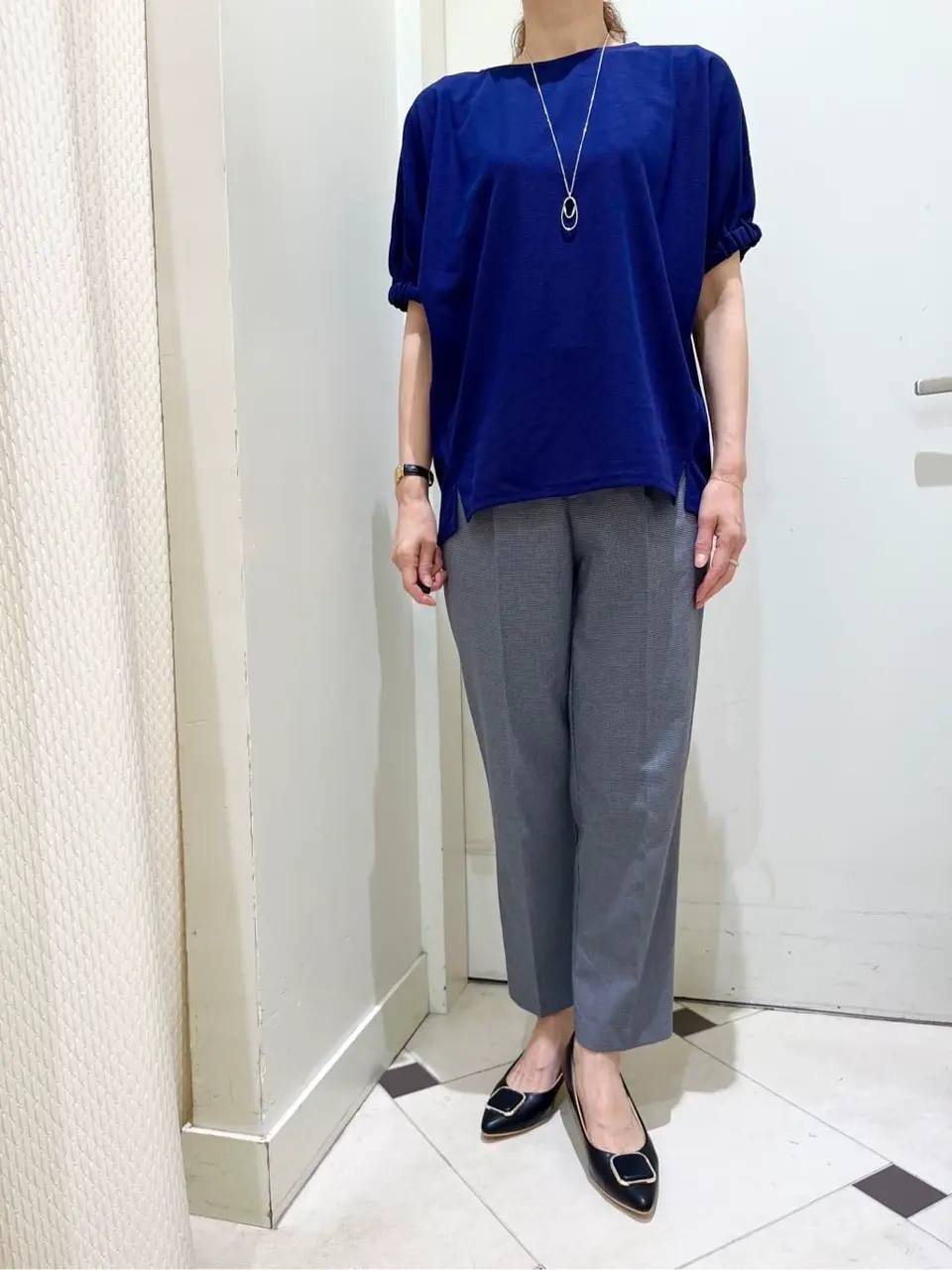 ANY SIS スタッフ コーディネート画像