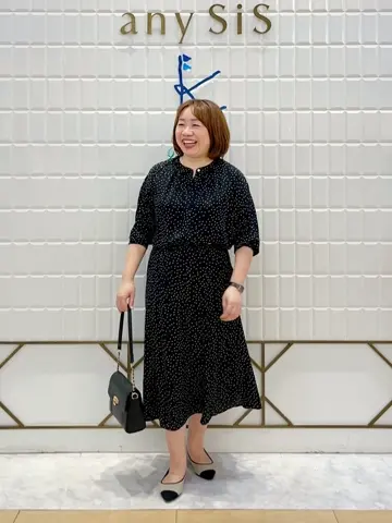 ANY SIS 中山 コーディネート画像