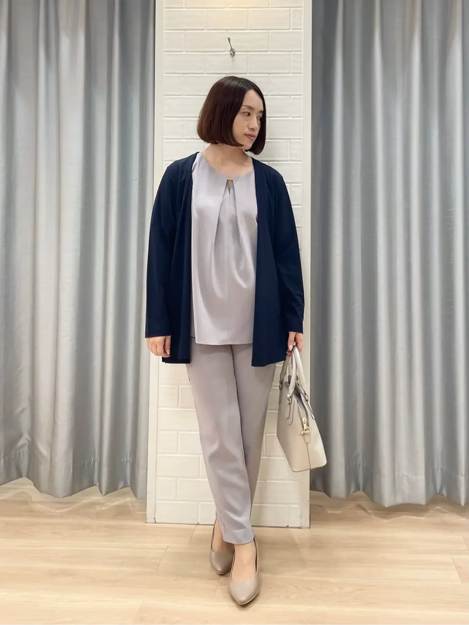 ANY SIS 丸岡 コーディネート画像