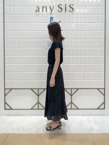 ANY SIS 上田 コーディネート画像