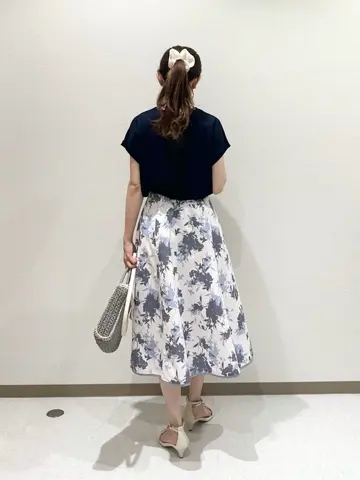 ANY SIS みぃ コーディネート画像