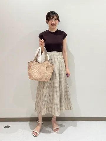 ANY SIS みぃ コーディネート画像