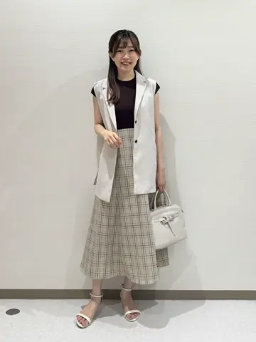 ANY SIS みぃ コーディネート画像