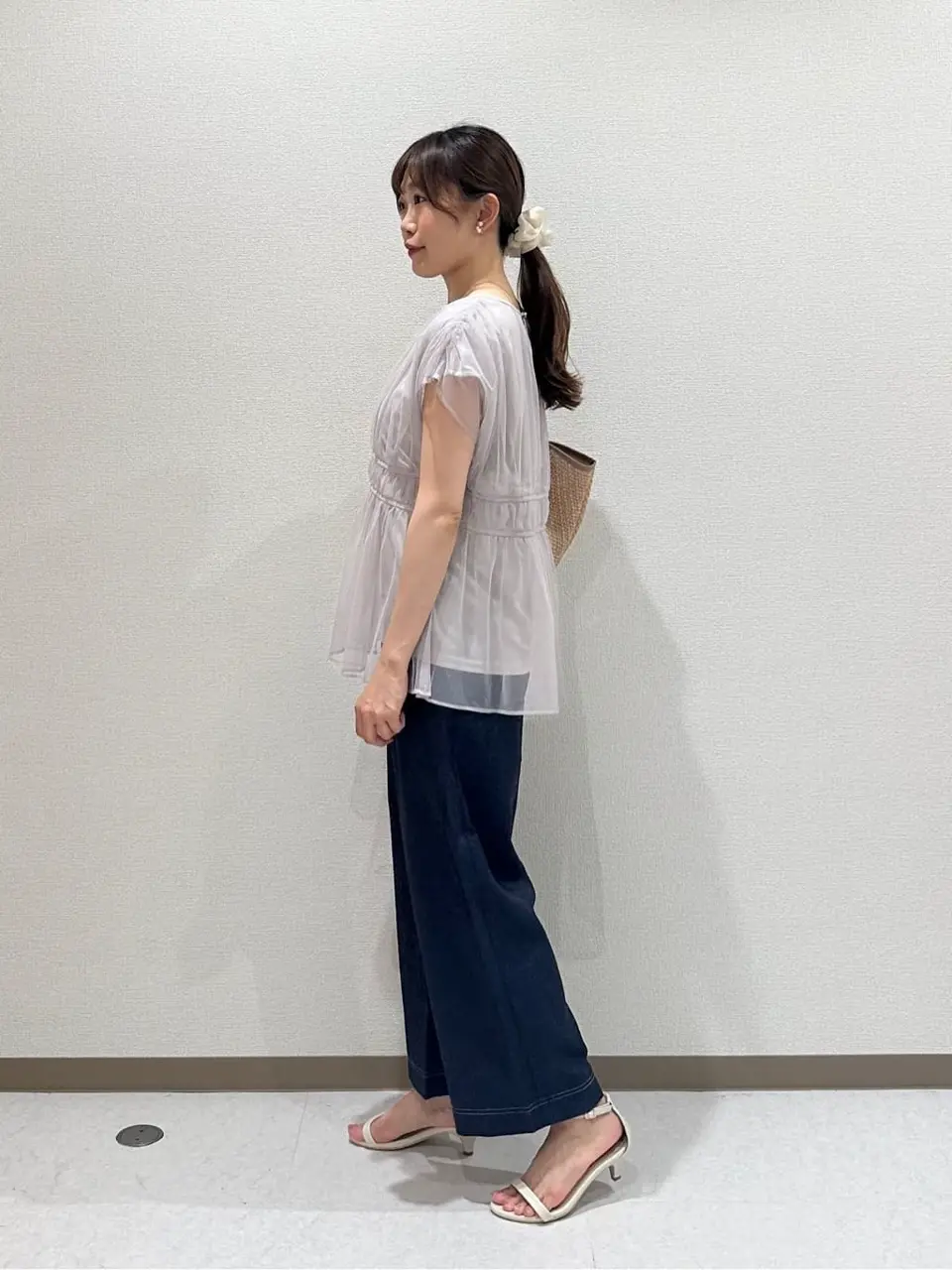 ANY SIS みぃ コーディネート画像