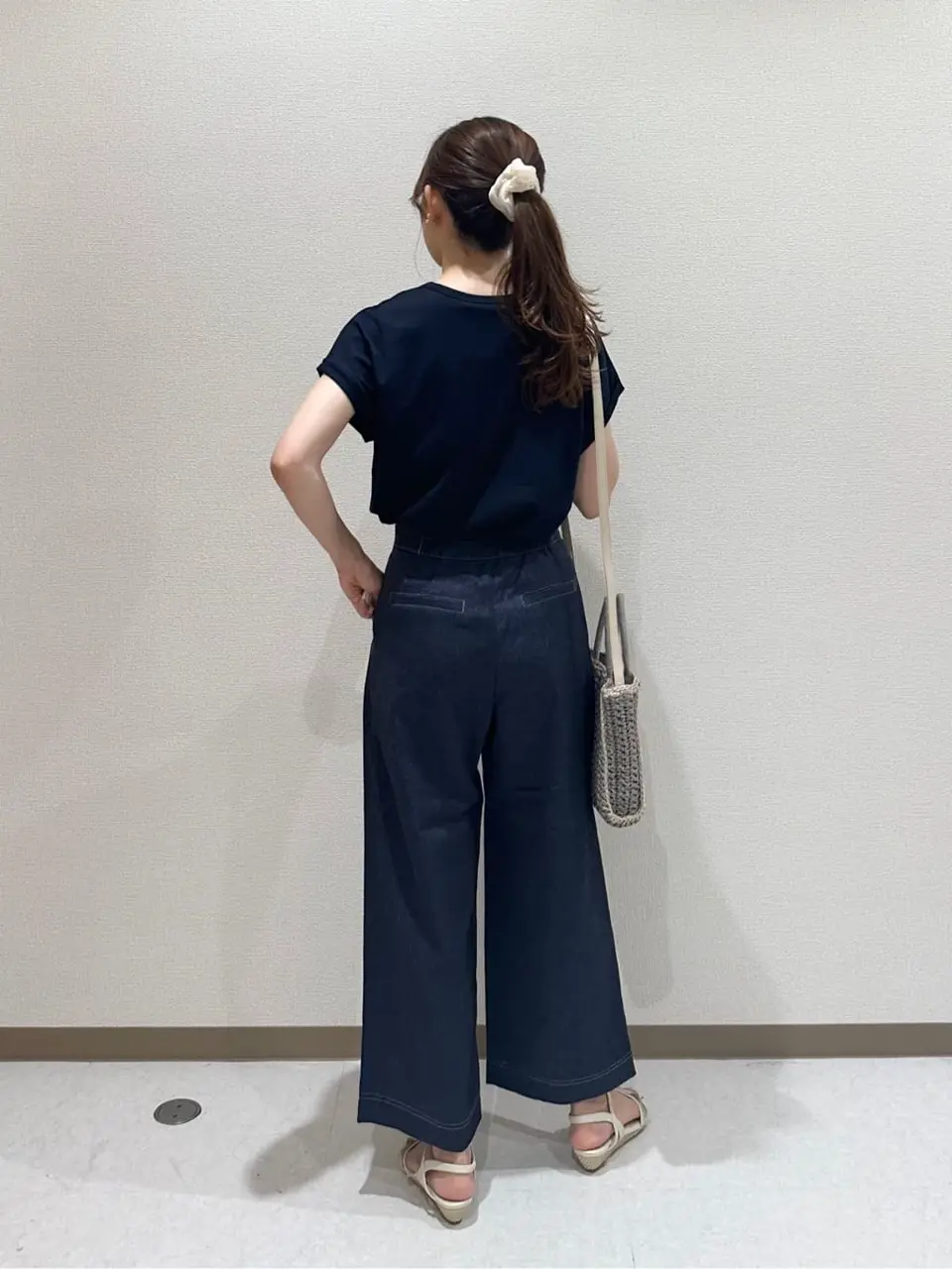 ANY SIS みぃ コーディネート画像