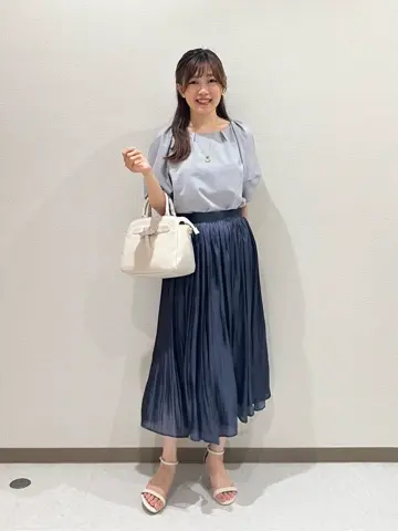 ANY SIS みぃ コーディネート画像