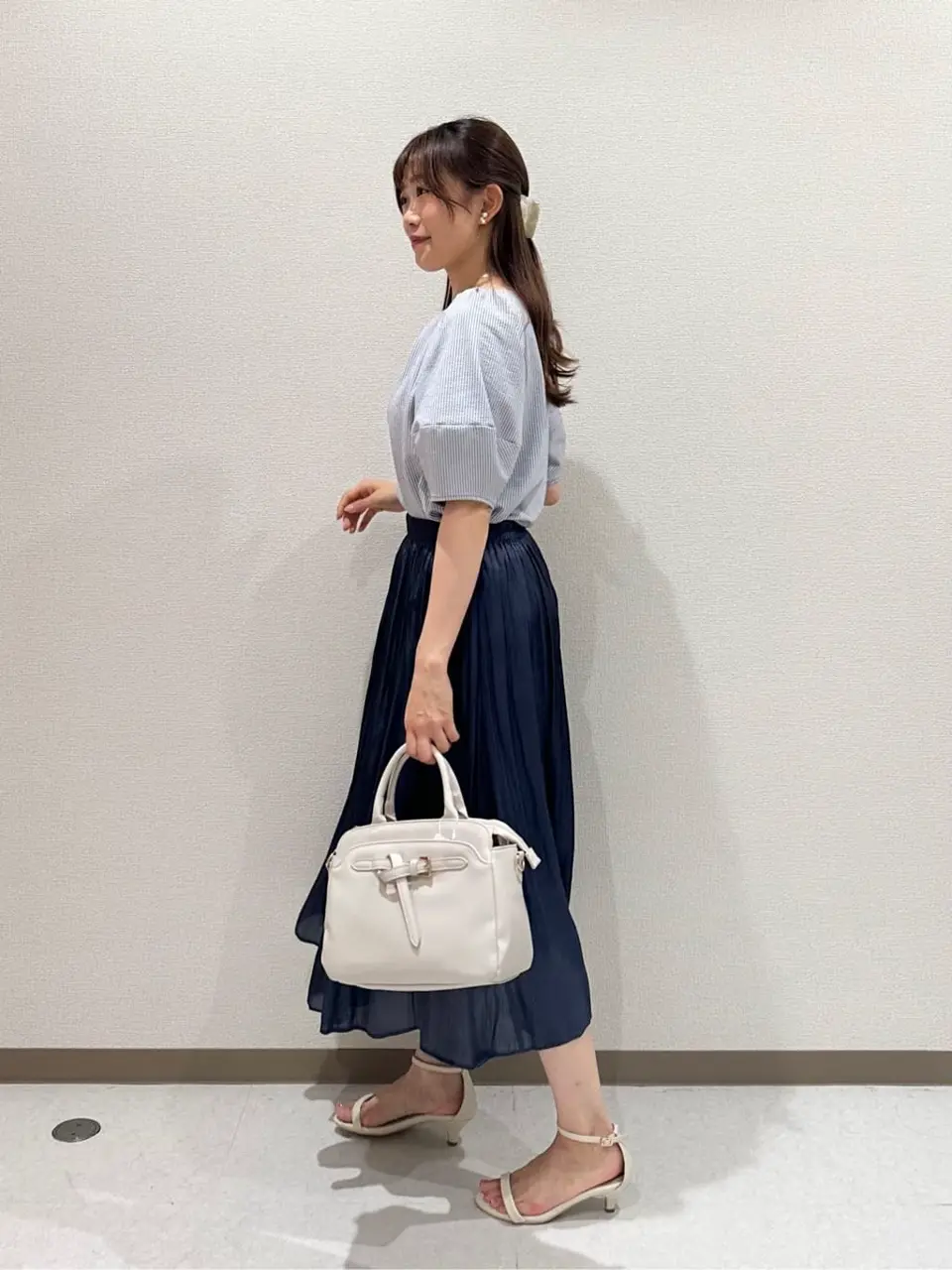 ANY SIS みぃ コーディネート画像