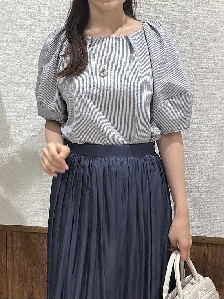 ANY SIS みぃ コーディネート画像