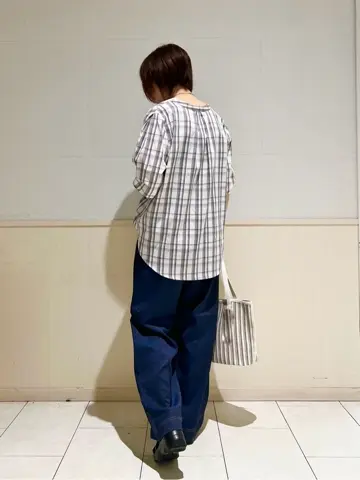 ANY SIS 村上 コーディネート画像