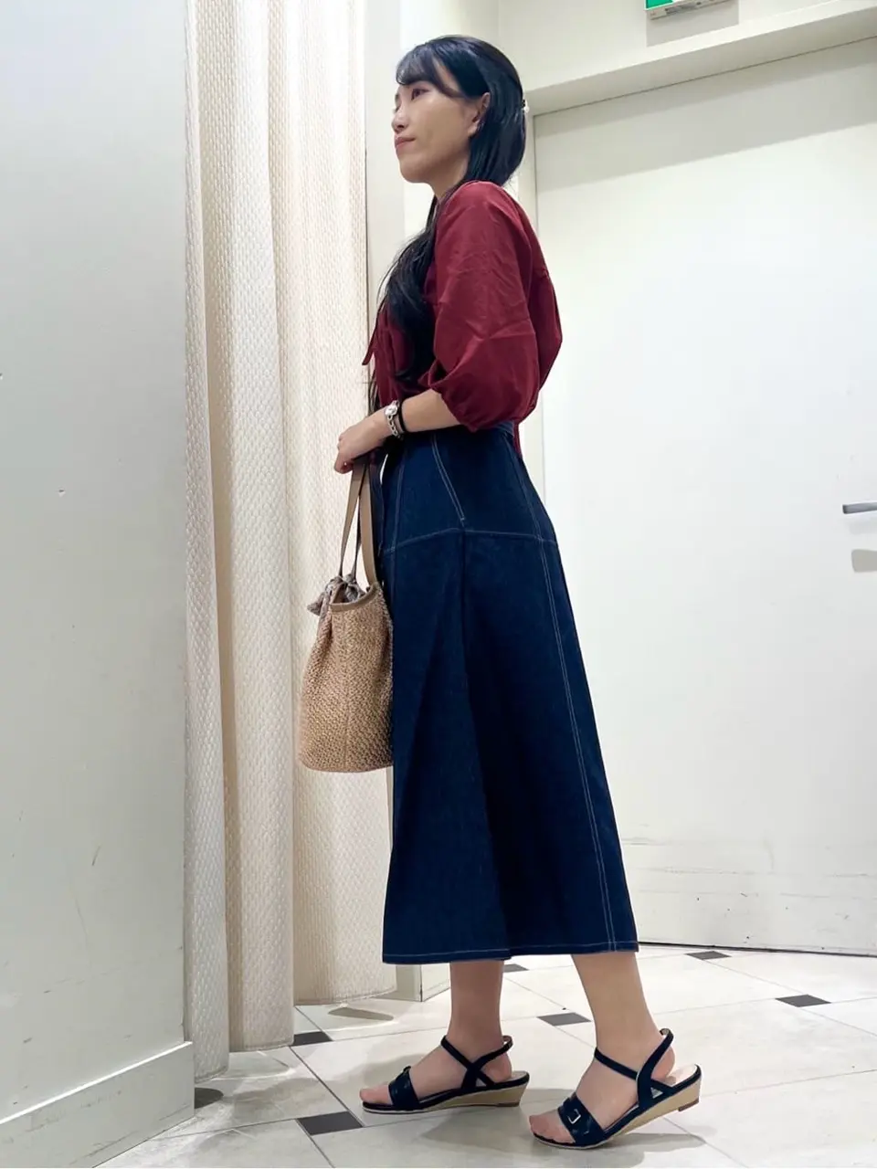 ANY SIS スタッフ コーディネート画像