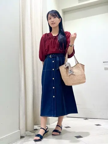 ANY SIS スタッフ コーディネート画像