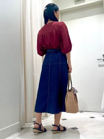 ANY SIS スタッフ コーディネート画像