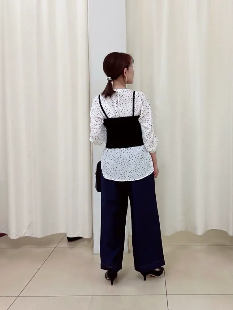 ANY SIS 鈴木 コーディネート画像