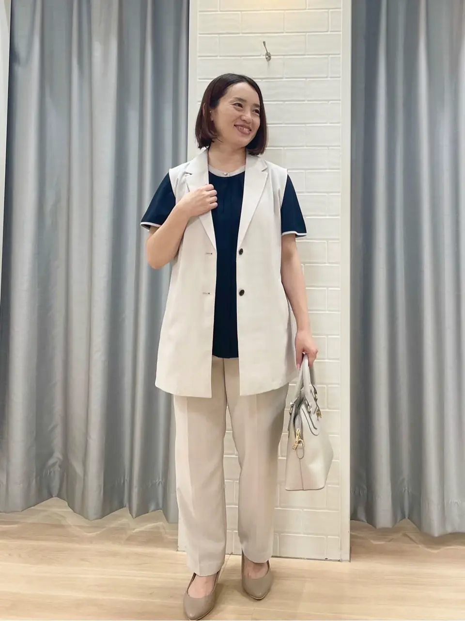 ANY SIS 丸岡 コーディネート画像