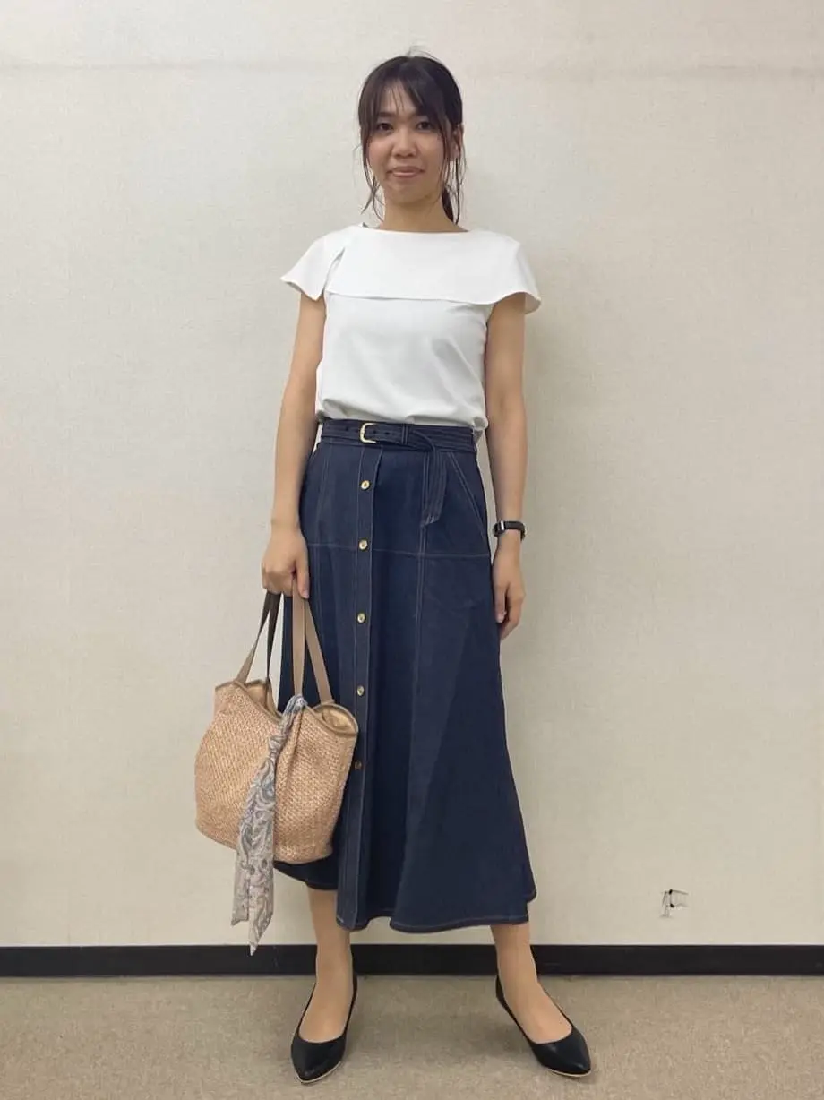 ANY SIS 小山 コーディネート画像